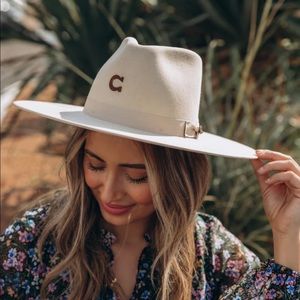 Charlie one horse Felt Desert drifter size medium color bone cowboy hat NEW